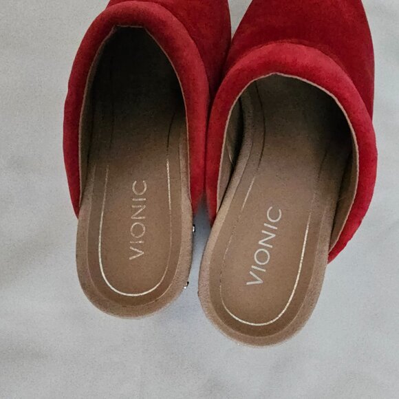 VIONIC Women's Kacie Orthotic Support Slip On Clog, Red Size USA-6 - Picture 10 of 13